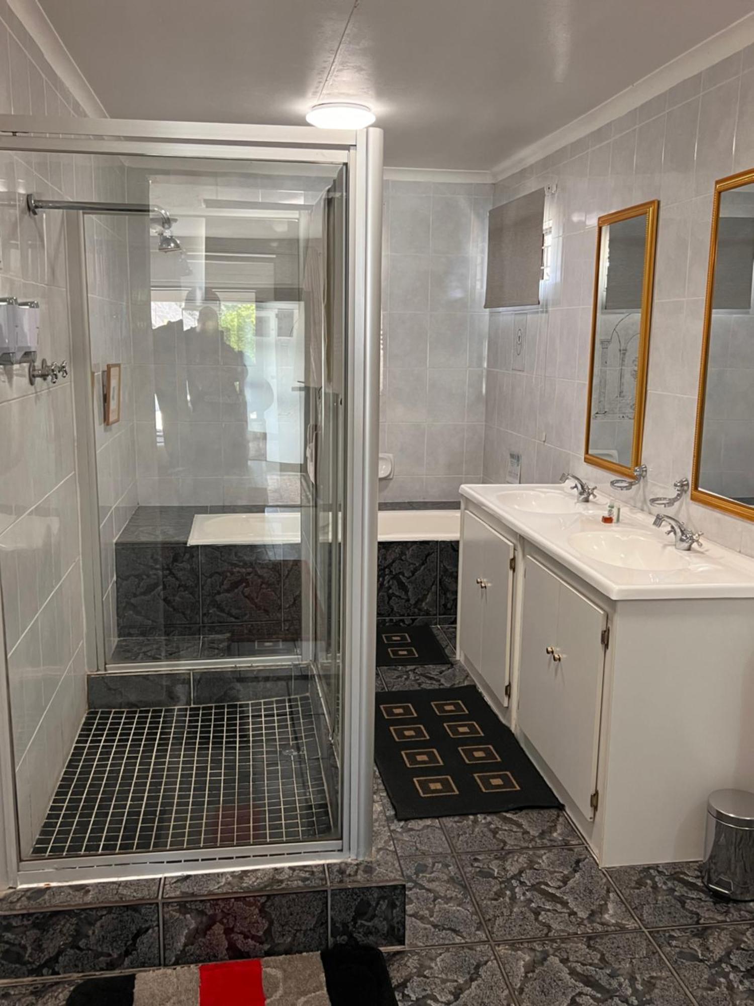 بوكسبرغ 2 Op Terblanche Guesthouse المظهر الخارجي الصورة